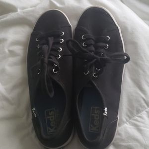 Black keds